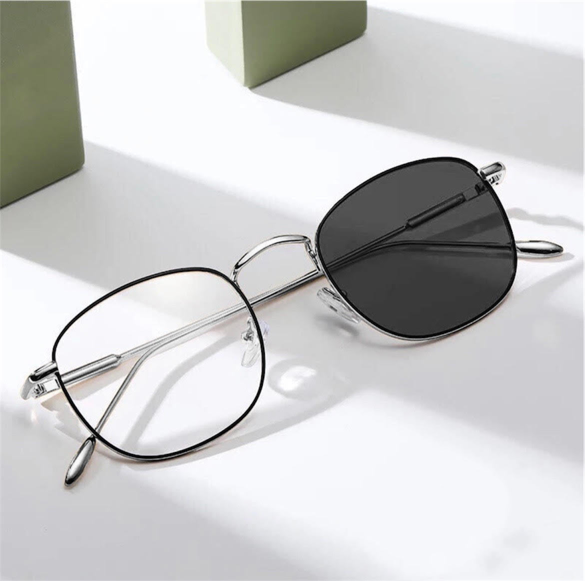 Lunette photogray style square